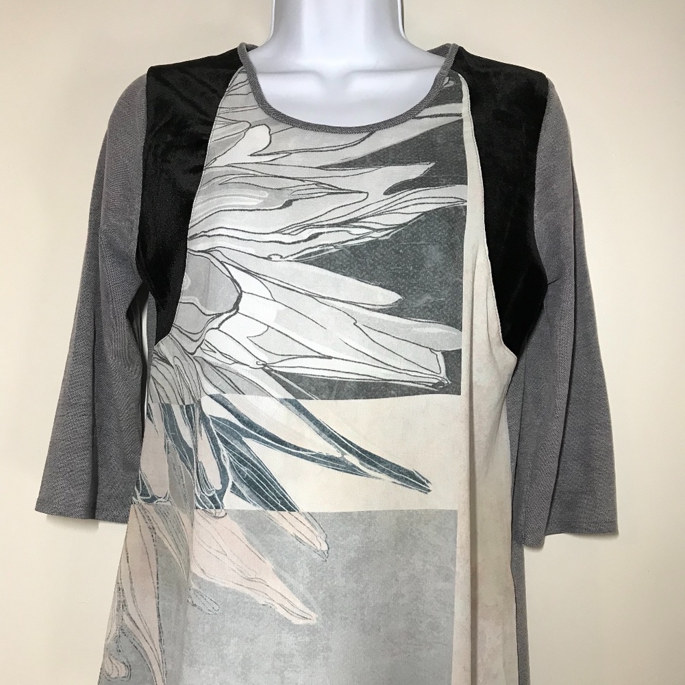 Zara top W/B Collection